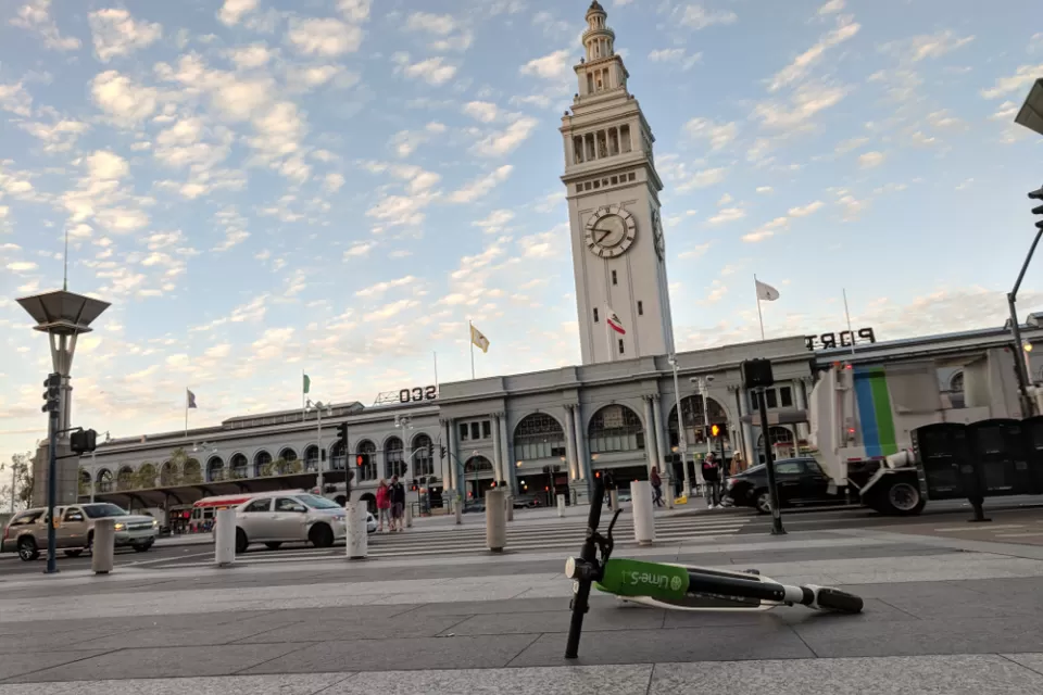 Dockless Scooter